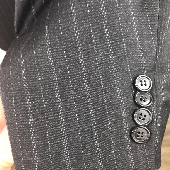 Ermenegildo Zegna Wool Pinstripe Blazer - Picture 5 of 8